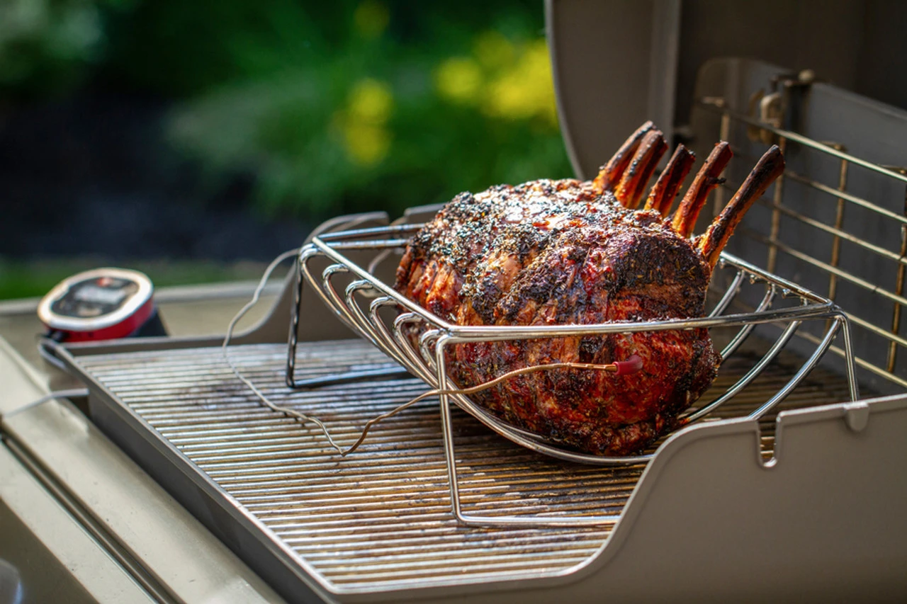 Weber® Rib / Roast Holder 6 Weber® Rib / Roast Holder - Image 4