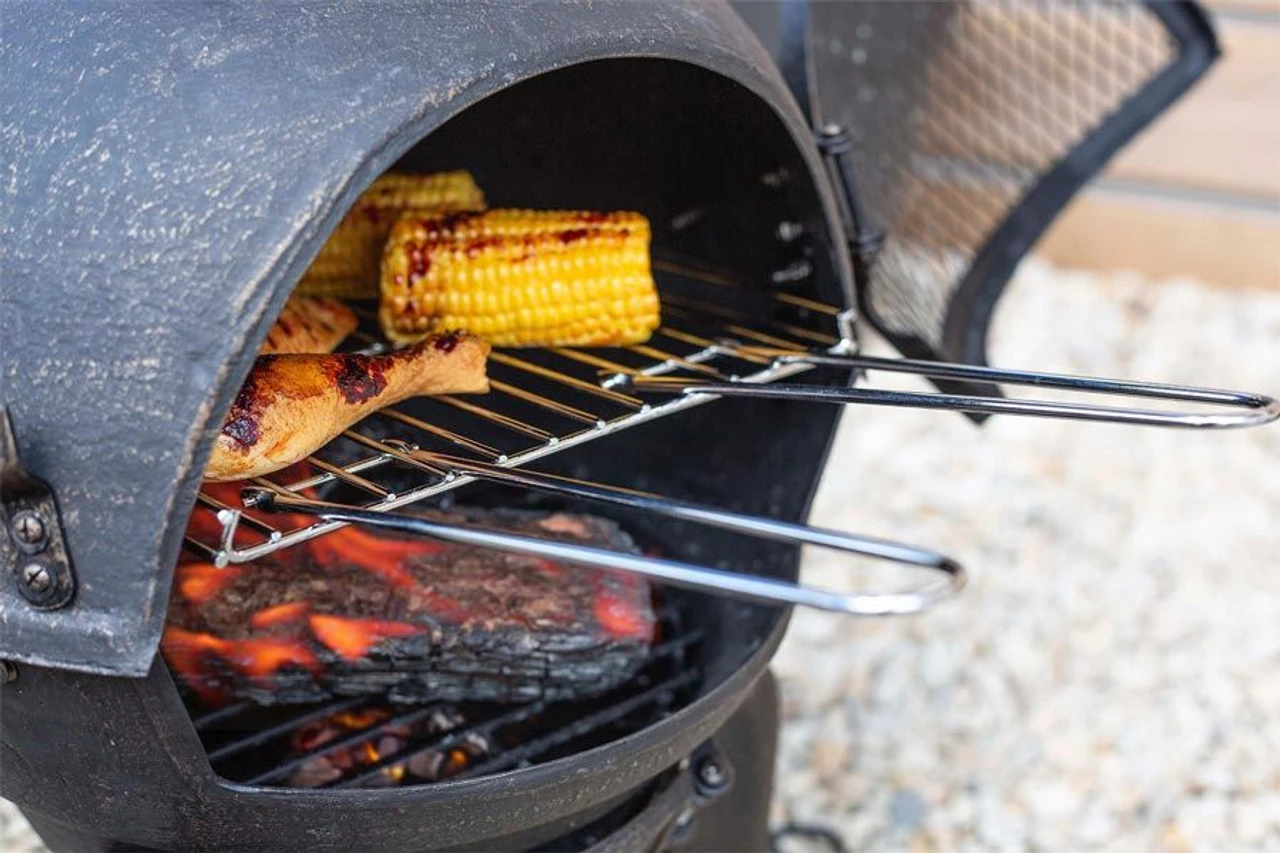 Sierra Cast Iron Chimenea W/Grill XL Bronze 125cm 7 Sierra Cast Iron Chimenea W/Grill XL Bronze 125cm - Image 5